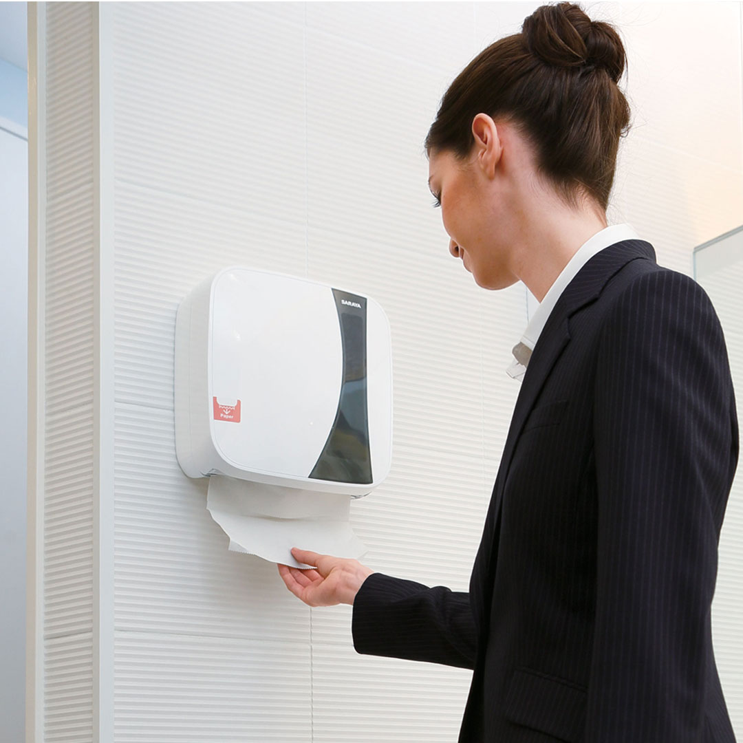 Paper Towels vs Hand Dryers: Which One is More Hygienic?