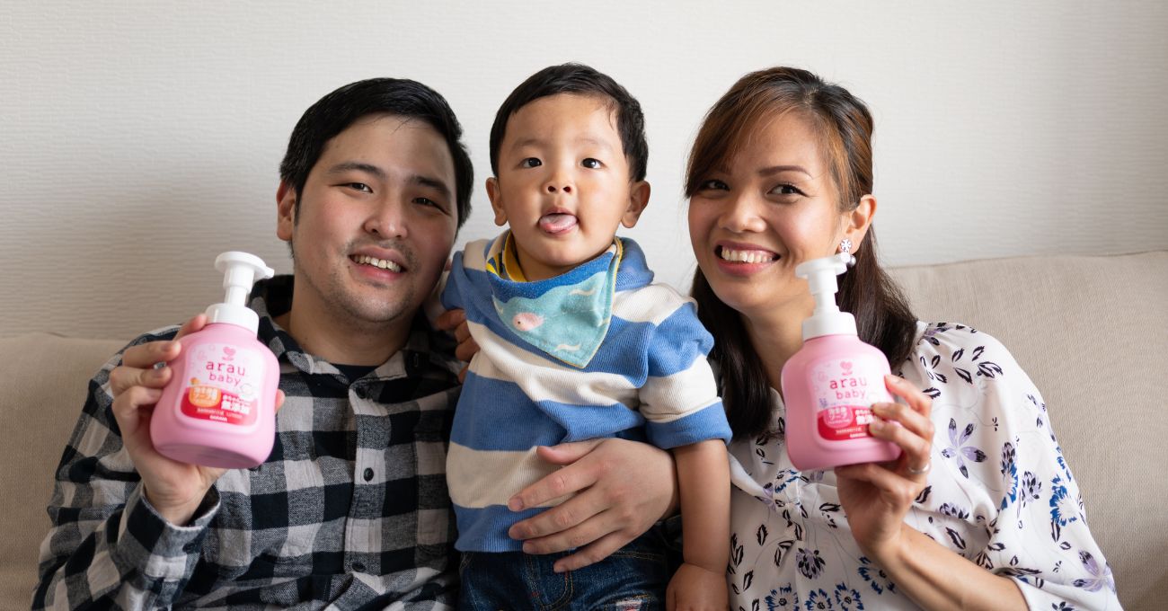 We interviewed six families that come around the world to find out how new fathers and mothers in Japan spend their parenting lives! The first article is about Princess Aiza from the Philippines, always with a beautiful smile.